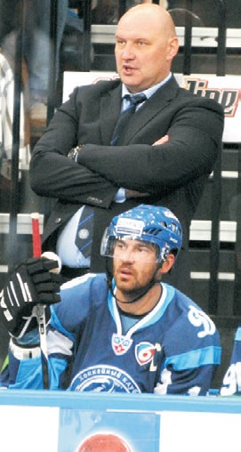 Андриевский и Калюжный_Прессбол_2013-14.jpg Андриевский и Калюжный_Прессбол_2013-14.jpg