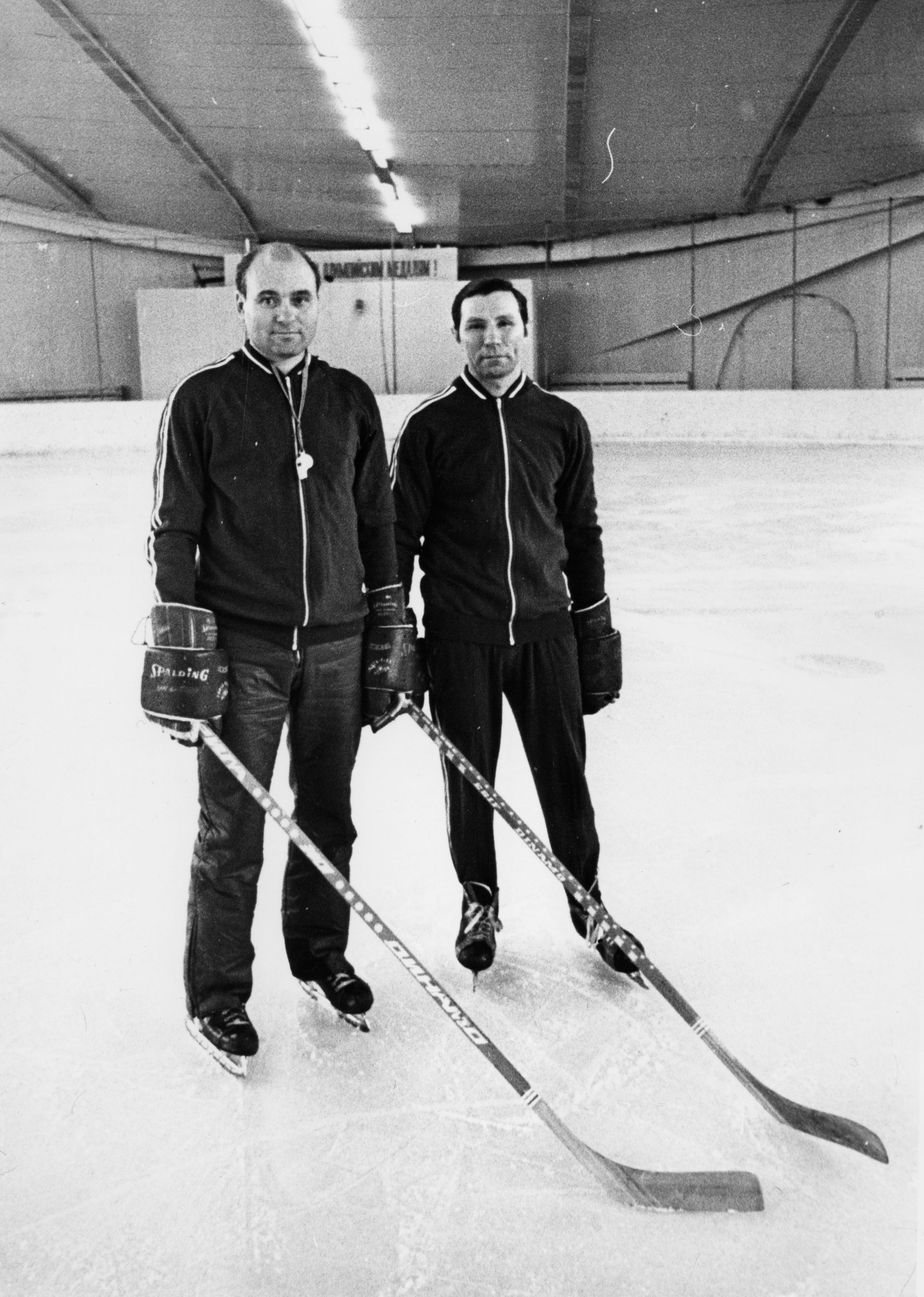 Виталий Стаин и Юрий Никонов.jpg