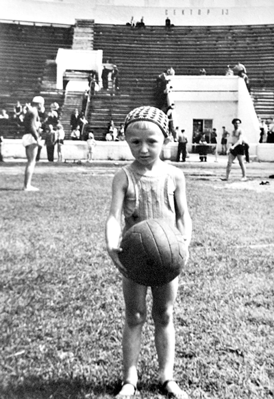 Владимир Курнев в 1956 году_СБ. Беларусь сегодня.png