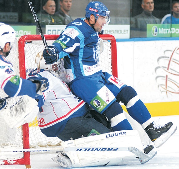 Кулаков и Коваль_Прессбол_2013-14.jpg Кулаков и Коваль_Прессбол_2013-14.jpg