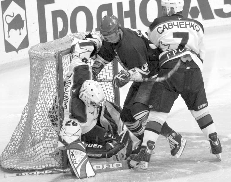 Неман - Динамо-Минск_Прессбол_2005-06.jpg