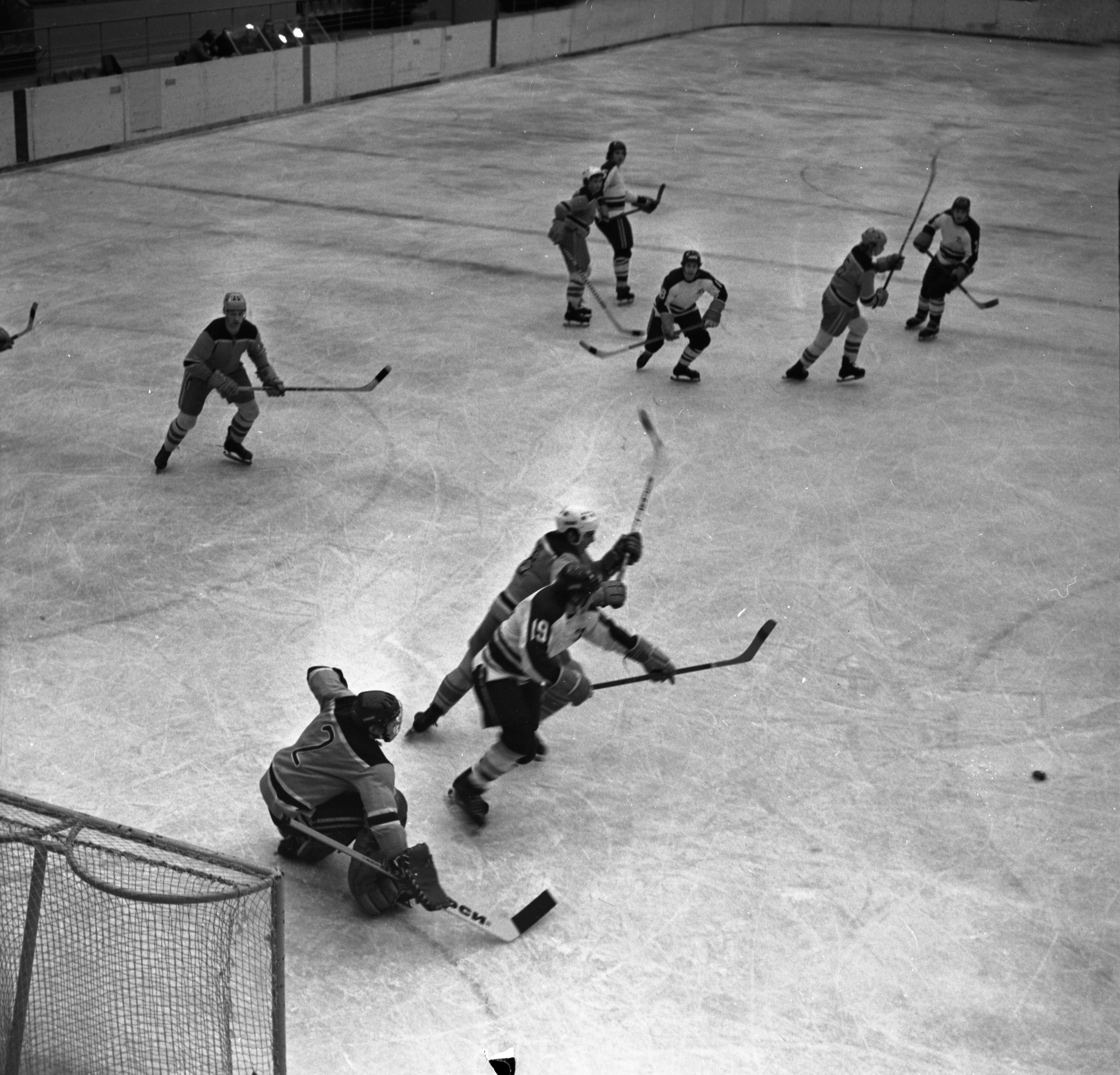 1979. Динамо - Салават Юлаев.jpg