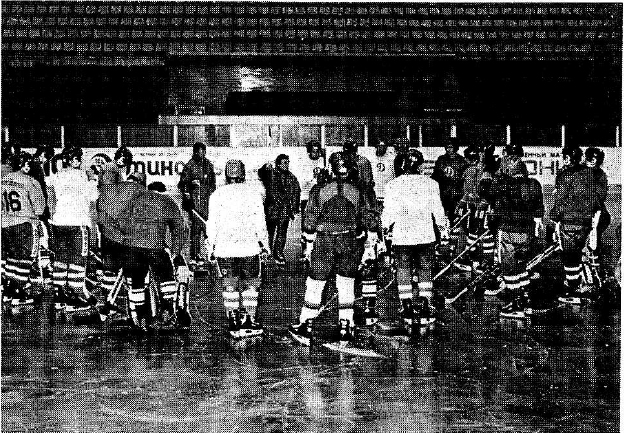 Динамо_июль 92_Прессбол.jpg Динамо_июль 92_Прессбол.jpg